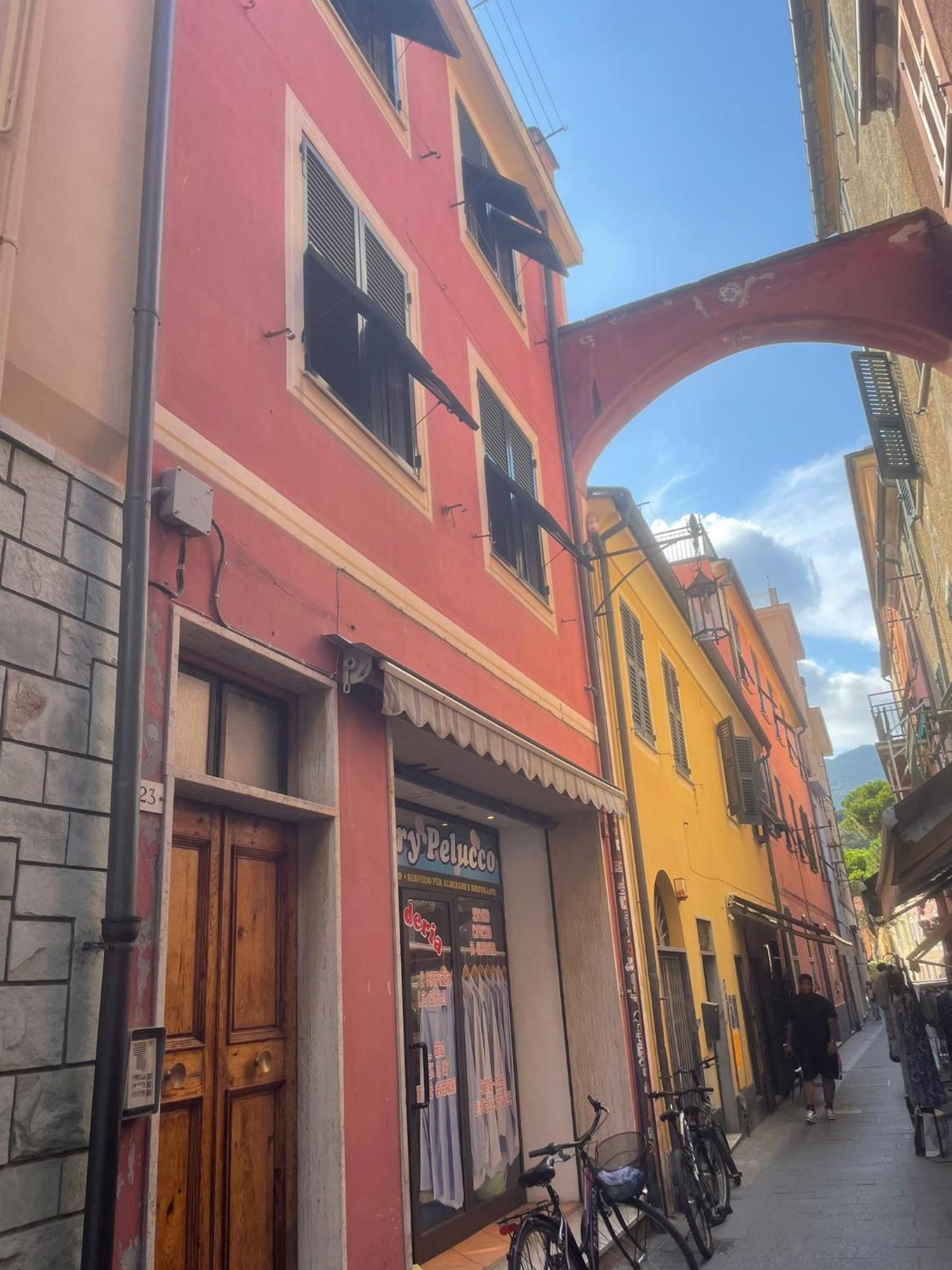 H H Moneglia Il Vicolo Apartment ภายนอก รูปภาพ