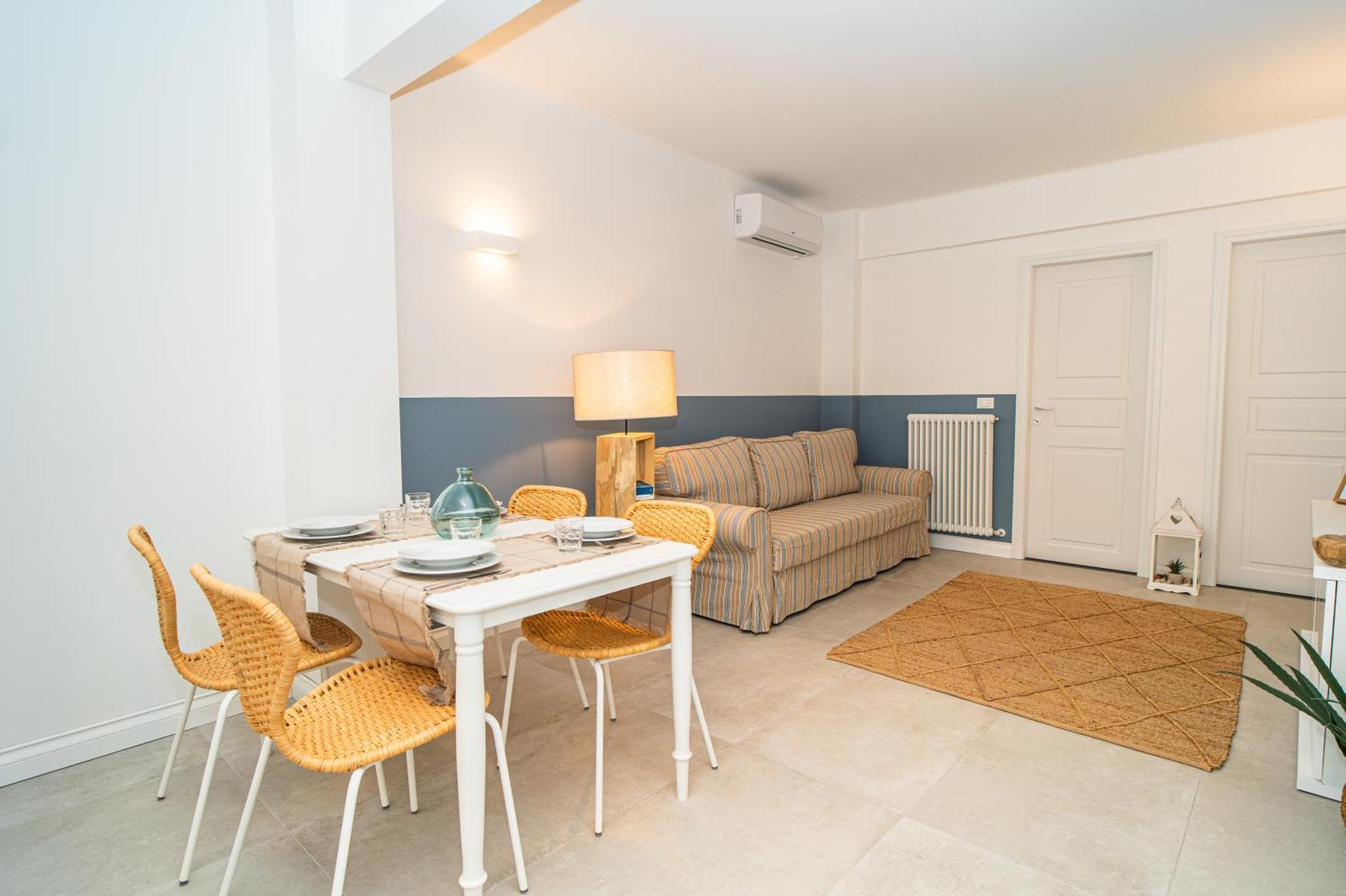 H H Moneglia Il Vicolo Apartment ภายนอก รูปภาพ