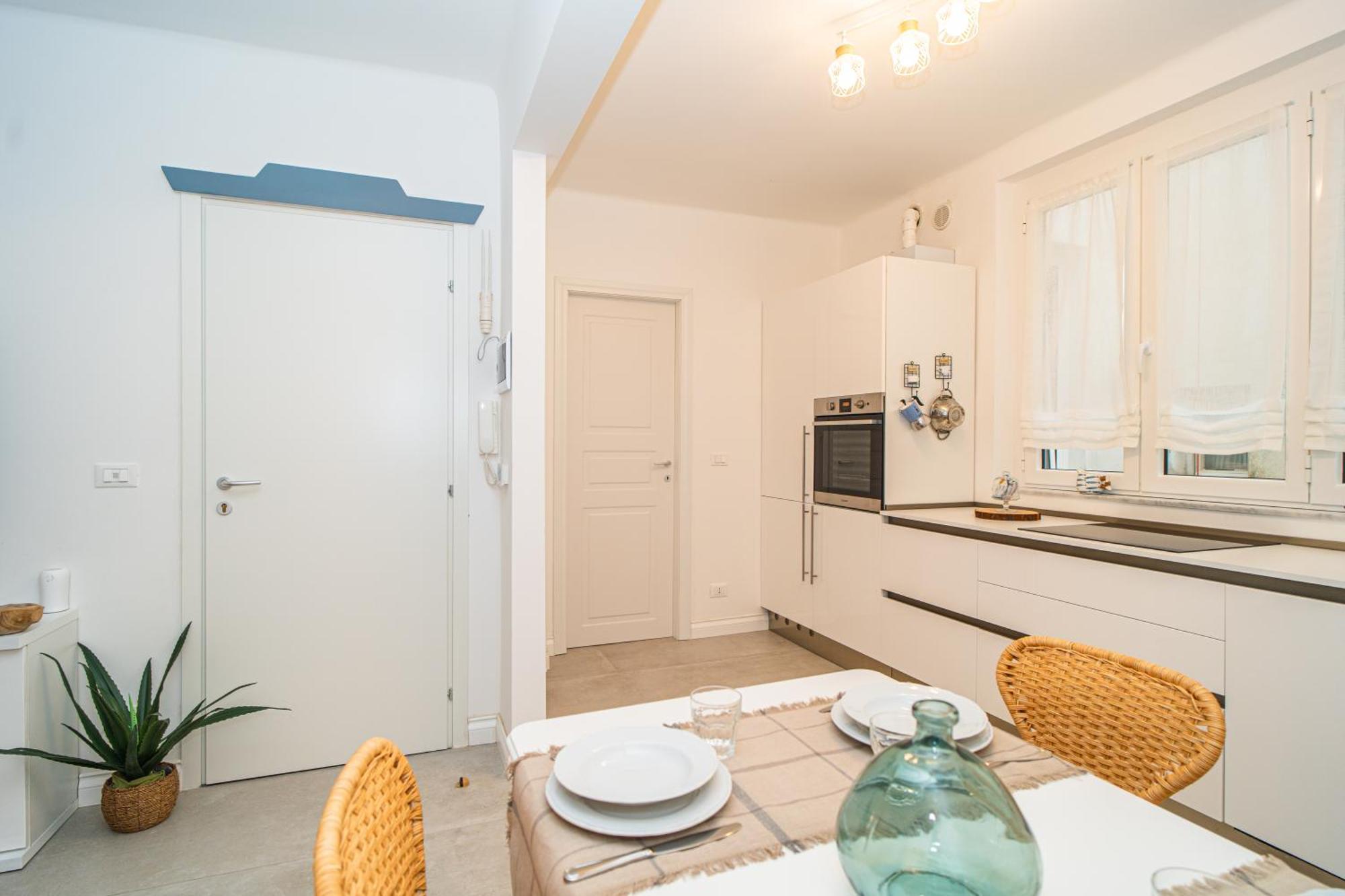 H H Moneglia Il Vicolo Apartment ภายนอก รูปภาพ